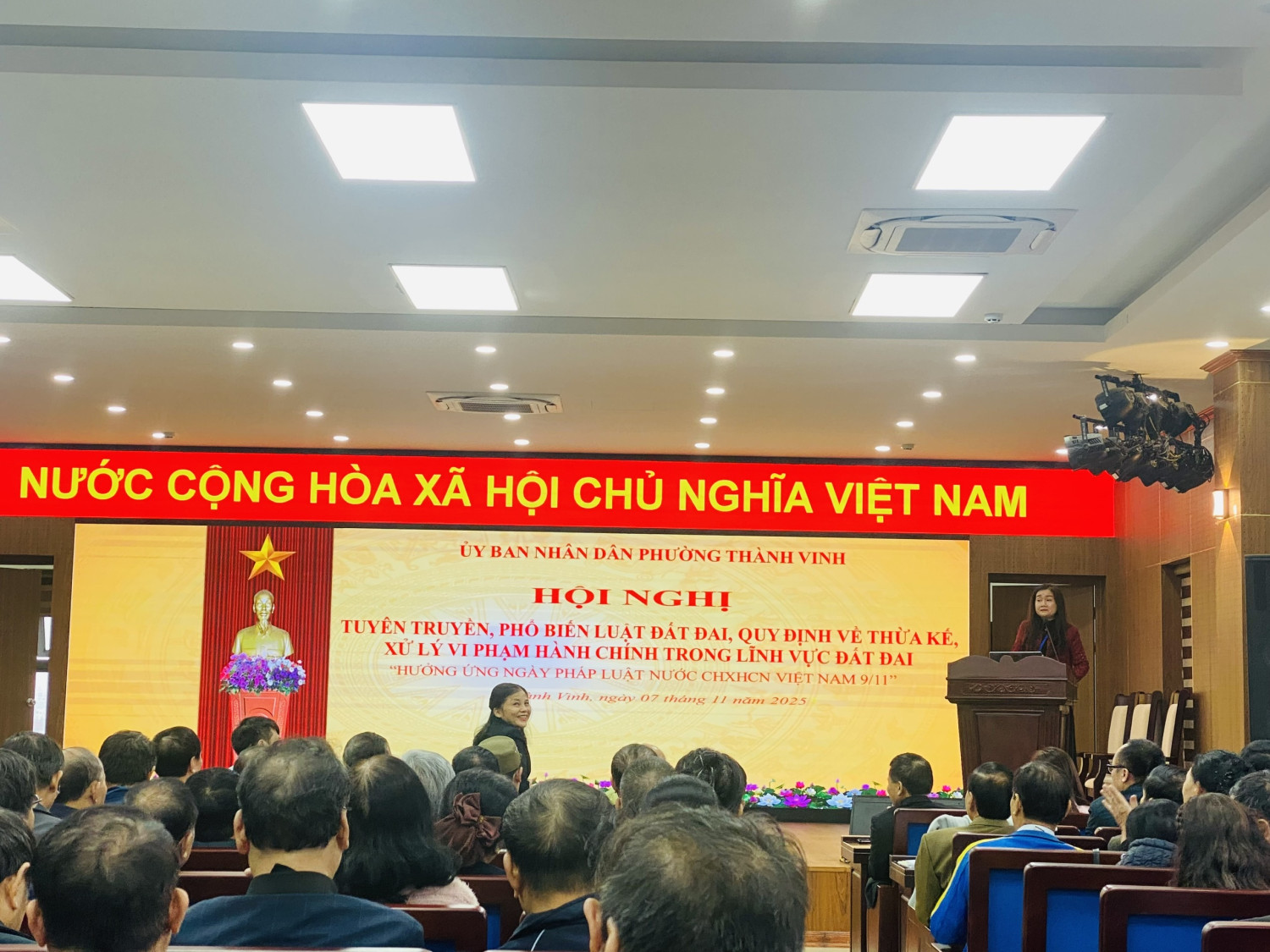 Hưởng ứng ngày pháp luật VIệt Nam 09/11/2025